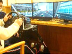 ドライブシミュレーター